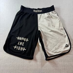 Reebok UFC Playdry Shorts white and black Respect the fight Small